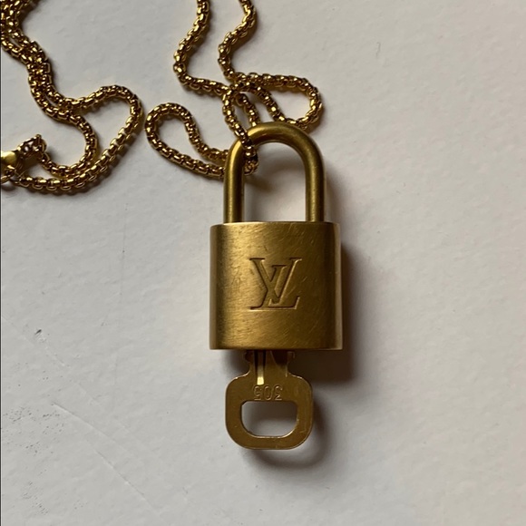 Louis Vuitton Lock & Key and Gold Necklace - Picture 2 of 6